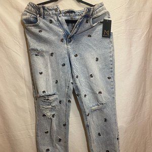 Material girl butterfly embroiled ripped jeans size 9